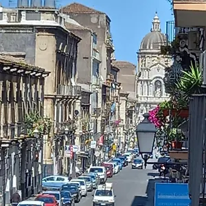 casa-vacanze-al-regi.catania-hotels.net/
