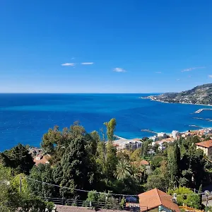 la-finestra-sul-golfo-ospedaletti.hotelitalianriviera.com/