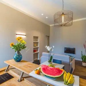 residenza-trinita-maggiore.hotels-amalfi.com/